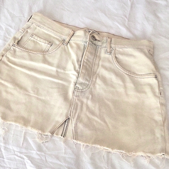 Forever 21 Dresses & Skirts - Forever 21 Denim Mini Skirt
